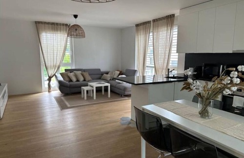 Prilly Apartment | Logement Moderne et Spacieux !