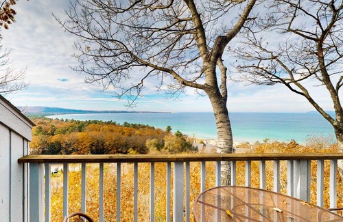 Maple City Apartment | Loggers Run 35 36