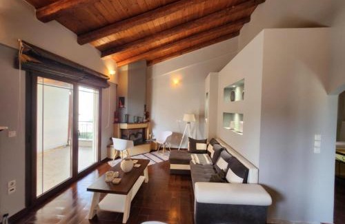 Longos House | LoGGOS VILLA