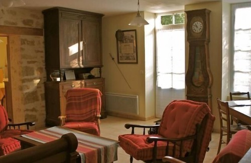 Thouarsais-Bouildroux House | Logis de Suzanne" estate