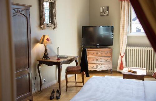 Beaulieu-sur-Dordogne Hotel | Logis Hôtel Le Beaulieu