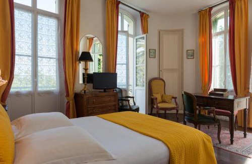 Grasse Hotel | Logis Hôtel La Bellaudière