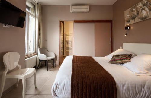 Lodeve Hotel | Logis Hôtel Restaurant de la Paix