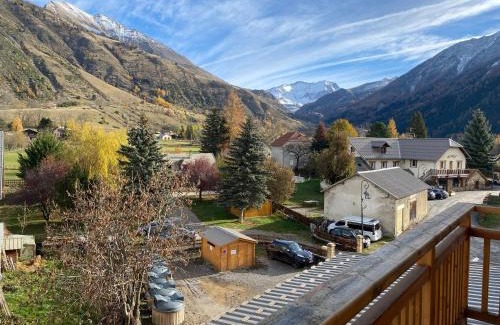 Ancelle Hotel | Logis Hôtel & Spa Les Autanes