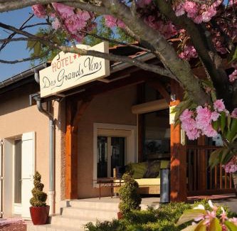 Fleurie Hotel | Logis Hotel Des Grands Vins