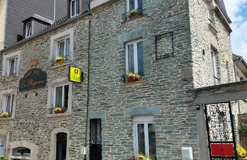 Cherbourg-en-Cotentin Hotel | Logis HOTEL RESTAURANT La Régence