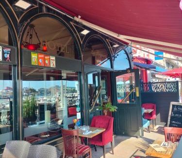 Cherbourg-en-Cotentin Hotel | Logis HOTEL RESTAURANT La Régence