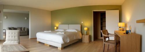 Porspoder Hotel | Logis Le Château de Sable