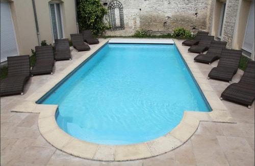 Bar-sur-Aube Hotel | Logis Le Saint Nicolas