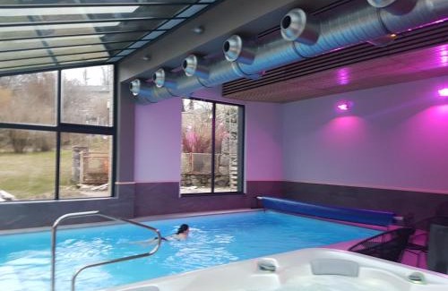 Tence Hotel | Logis SPA Hotel Restaurant De La Poste