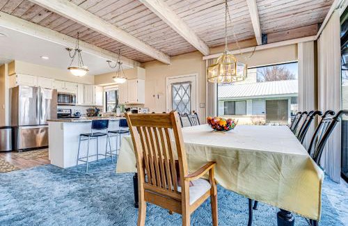 Garden City House | Lollipop Lakehouse