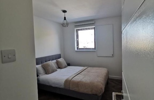 Restalrig Apartment | Lolo Properties