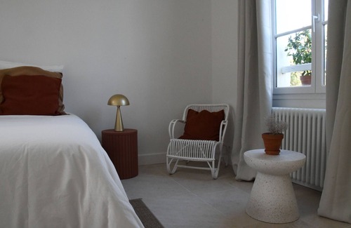 Parmain Bed & Breakfast | Lomalia - Suite with garden view