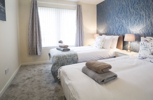 Tollcross Apartment | Lomond Serviced Apartments - Emirates