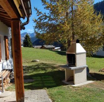 Tujetsch Apartment | Londadusa Parterre