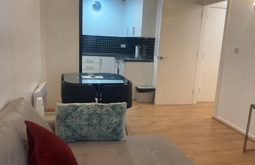 Barking Apartment | London 1 Bed Apartment close to Barking Station