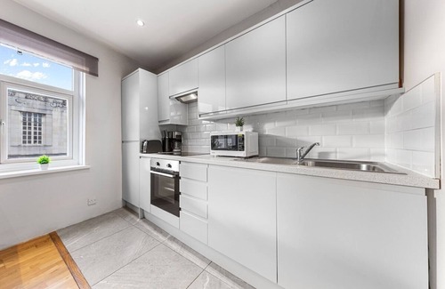 The Lane Apartment | London Central Apartment