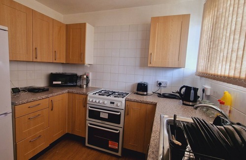 Royal Docks Apartment | London City Airport APT