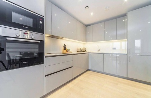 Chaucer Apartment | London Sun
