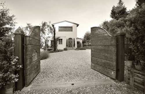 Camaiore Villa | lone standing Villa, 210 m²(2260 ft²)pool, sea view, eco-friendly, EV wall box