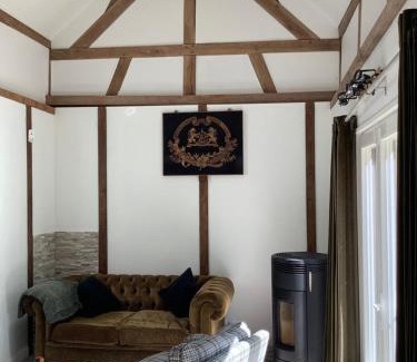 Trepied House | Longère au Numéro 7