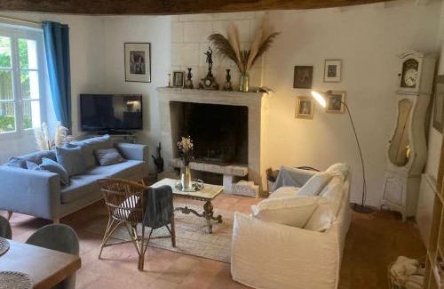 Saint-Cyran-du-Jambot House | Longère de charme