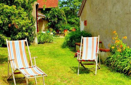 Lurcy-Levis House | Longère XVIIIe rénovée, animaux acceptés, jardin, proche forêt Tronçais - FR-1-489-376