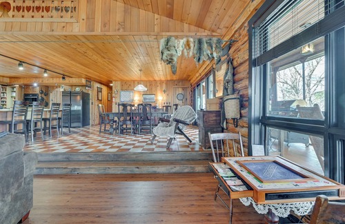 Long Lake Cabin | Long Lake Autumn Escape: Sip, Paddle & Peep Leaves