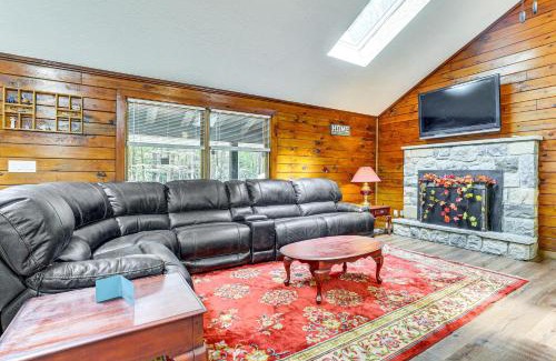 Long Pond House | Long Pond Log Cabin with Hot Tub Soaks and Outdoor Fun
