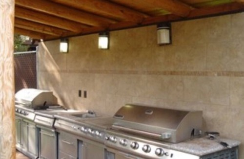 Truckee House | Long-Term, Pet Friendly, 2BR/1.5 BA in Tahoe Donner