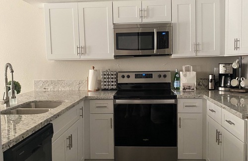 Paradise House | Long term rental 4 miles from strip