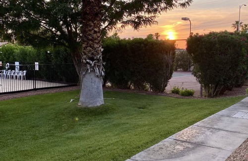 Paradise House | Long term rental 4 miles from strip