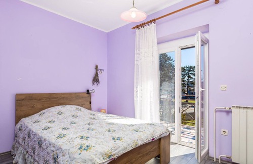 Drazice Apartment | Look forward to your vacation in this comfortable apartment in a quiet location.