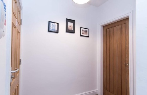 Woodthorpe Apartment | Look no further for a stylish one-bedroom apartment, in one of the most desirable areas of Scotland