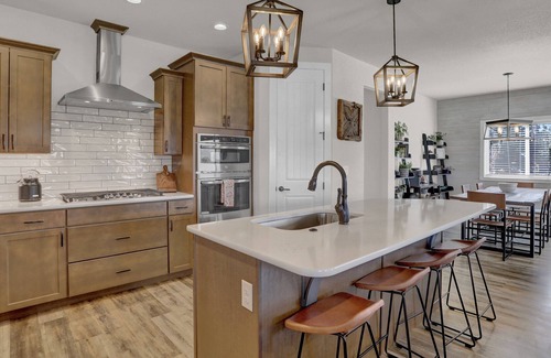 Gleneagle Other | Looking for a place to stay in Northgate area?