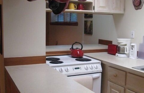 Eustis Apartment | Looking for peace and quiet?