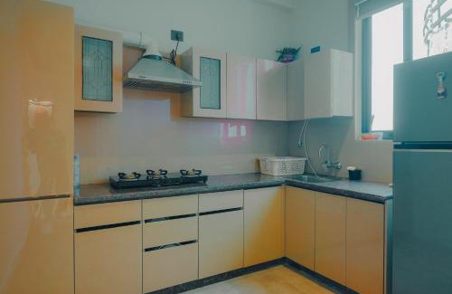 Basai Apartment | Lookout at the TAJ