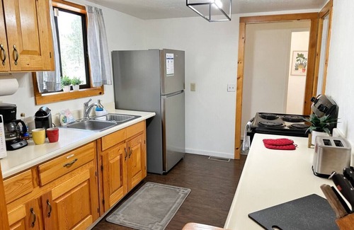 Forests Trails Cabin | Lookout Lane | Loft, Pet-friendly & Covered Deck