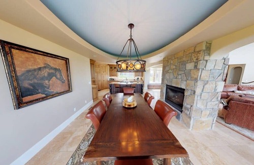 Harrison House | Lookout Peak: Lake & Mountain Views, Hot Tub!