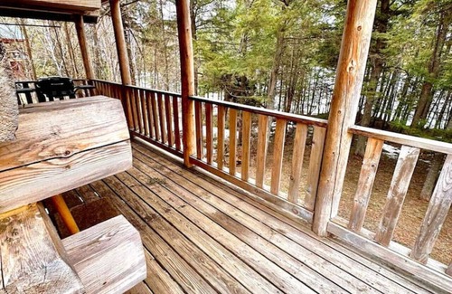 Beaver Cove Cabin | Loon Dream - Waterfront-ATV & Snowmobile Access