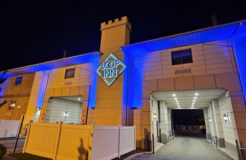 Avenel Hotel | Loop Inn Motel