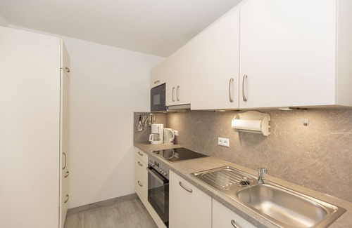 Duhnen Apartment | Lord Nelson App.503-66m² vacation apartment in Döse, close to the beach, swimming pool and sauna