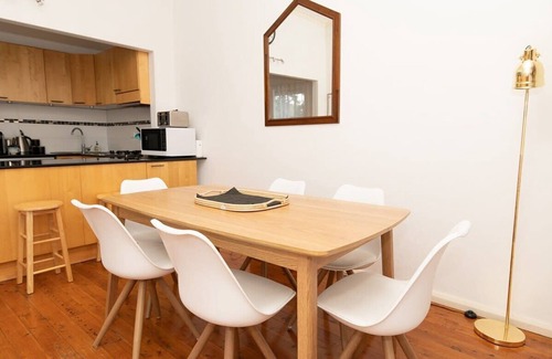 Orange House | Lords Cottage - Charming CBD Home, Pets Allowed