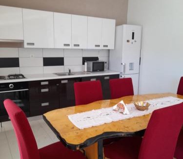 Pirovac Apartment | loren