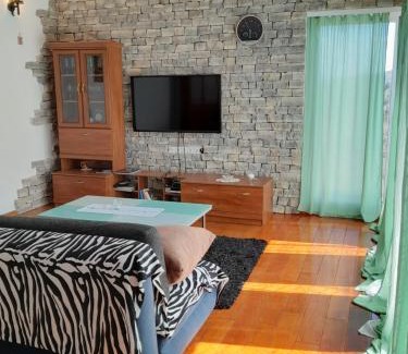 Pirovac Apartment | loren