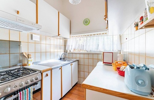 Quartiere XXXIII Lido di Ostia Ponente Apartment | Loretta's place! A modern, cozy, quiet and bright apartment