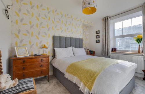 Skipton House | Lorna Loom