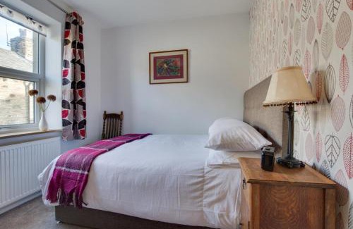 Skipton House | Lorna Loom