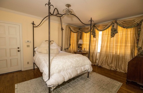 Los Altos Hills House | Los Altos Hills Getaway!