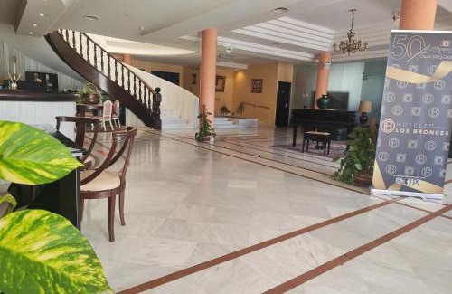 Lucena Hotel | Los Bronces